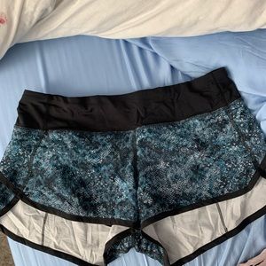 Lululemon speed up short